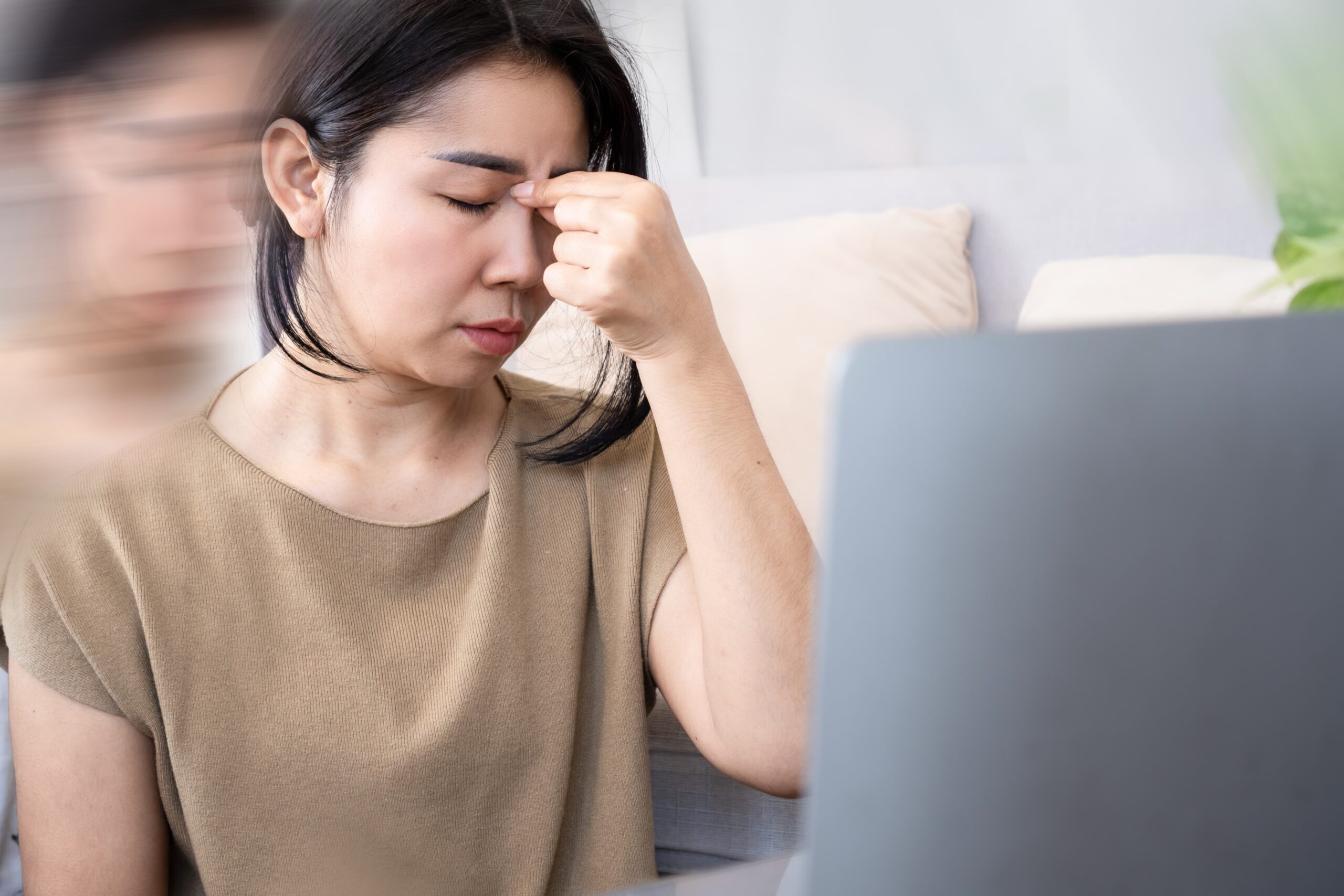 Dizzy woman with bppv.